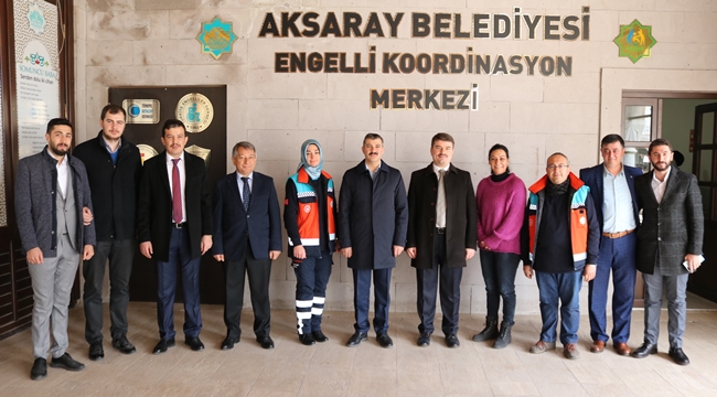 BELEDİYE BAŞKAN ADAYI DİNÇER ŞEHİT AİLELERİNİ VE ESNAFI ZİYARET ETTİ