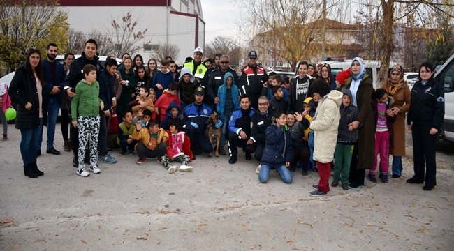 TOPLUM DESTEKLİ ŞUBE MÜDÜRLÜĞÜ ÖZEL KARDEŞLERİMİZLE BİR ARAYA GELDİ