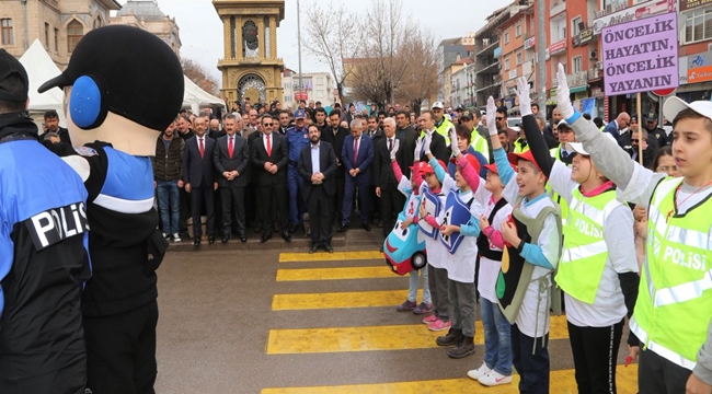 TÜM İLLERDE OLDUĞU GİBİ AKSARAY'DA DA ÖNCELİK HAYATIN ÖNCELİK YAYANIN