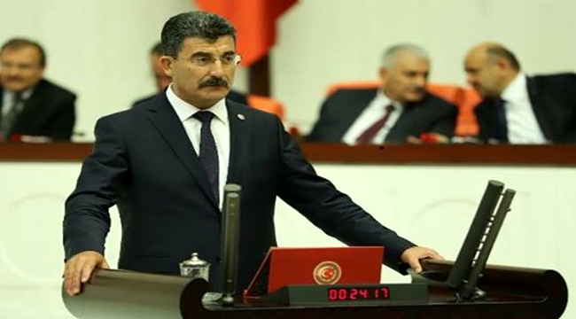 MİLLETVEKİLİ EREL SELİMEY’E VE KARGIN’A FUTBOL SAHASI İSTEDİ