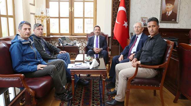 AKSARAY,HAVA SPORLARINDA İKİ BÜYÜK ORGANİZASYON İLE TÜRK YILDIZLARININ GÖSTERİ UÇUŞUNA HAZIRLANIYOR