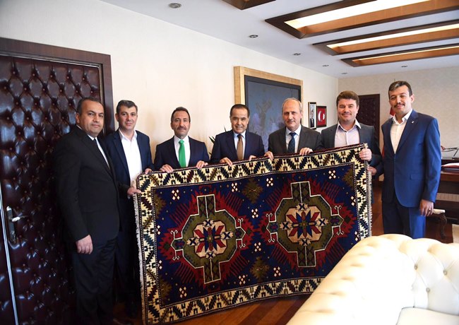 AKSARAY’A HİZMET İÇİN BAKANI MAKAMINDA ZİYARET ETTİLER