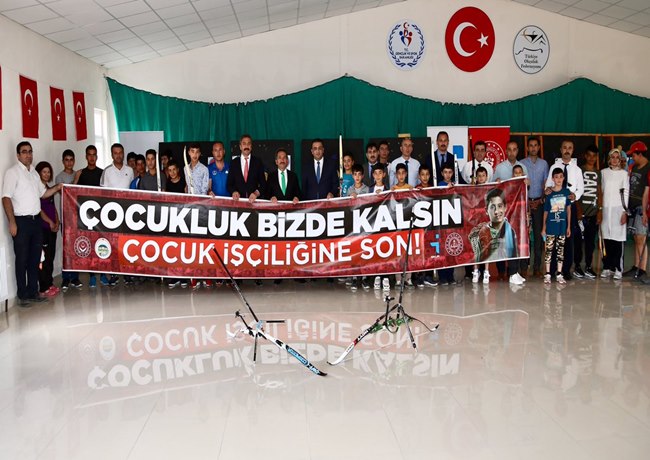 AKSARAY'DA 12 HAZİRAN DÜNYA ÇOCUK İŞÇİLİĞİ İLE MÜCADELE GÜNÜ ETKİNLİĞİ