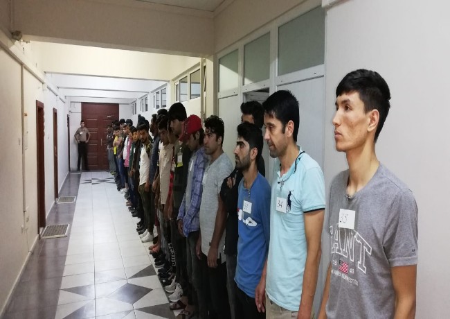 AKSARAY'DA TEMMUZ AYINDA 110 GÖÇMEN SINIRDIŞI EDİLDİ