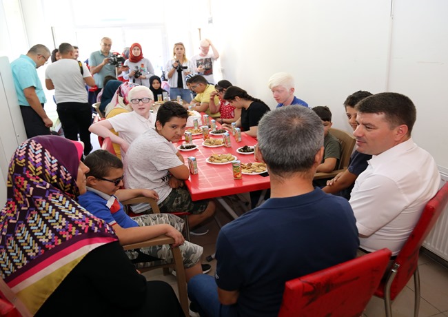 AKSARAY'DA GÖRME ENGELLİLER KUR’AN OKUMAYA BAŞLADI