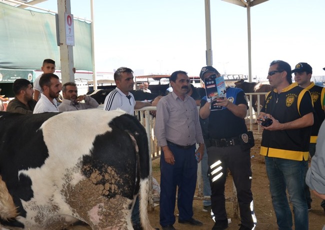 KURBAN BAYRAMI NEDENİYLE SAHTE PARA, DOLANDIRICILIK, HIRSIZLIK VE YANKESİCİLİK KONUSUNDA BİLGİLENDİRME YAPILDI