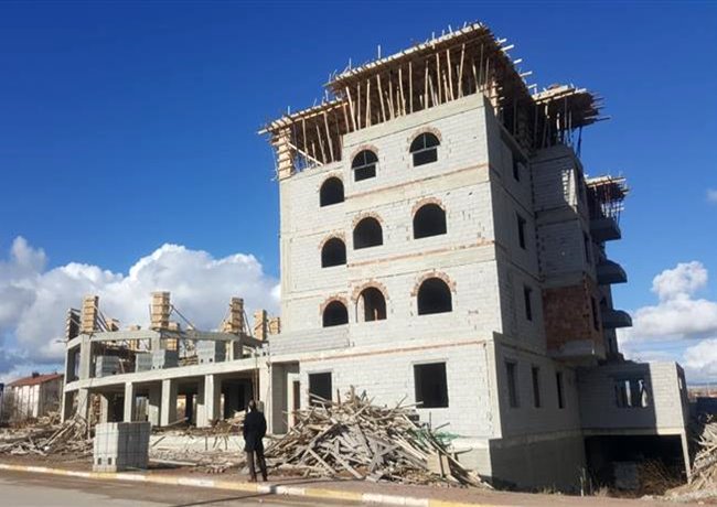 AKSARAY HAYIRSEVERLİKTE YARIŞIYOR CAMİ VE KÜLLİYE BİTİRİLMEK ÜZERE