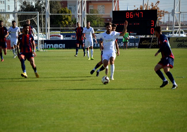 AKSARAY BELEDİYESPOR 3. LİG'DE EMİN ADIMLARLA İLERLİYOR