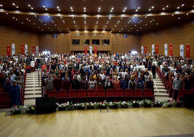 ASÜ İLETİŞİM FAKÜLTESİ FİLM GÜNLERİ “İNSAN” BELGESELİYLE BAŞLADI