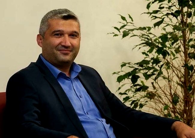 UİGAD’DAN BARIŞ PINARI’NDA GAZETECİLERE SALDIRIYA KINAMA