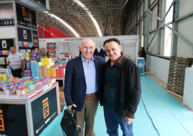 ÜNLÜ TARİHÇİ AHMET ŞİMŞİRGİL AKSARAY’DA KİTAP FUARINDAYDI