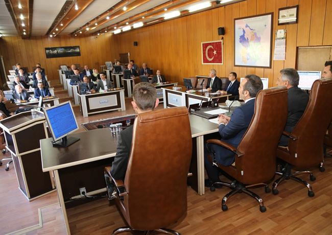 AKSARAY’A HEP BİRLİKTE HİZMET EDİYORUZ, ELİMİZDEN GELEN NE VARSA YANINIZDAYIZ