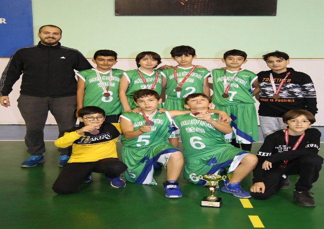 AKSARAY'DA BASKETBOLU SEVDİRMEK VE TÜRK BASKETBOLUNA YENİ YILDIZLAR KAZANDIRMAK İSTİYORUZ 