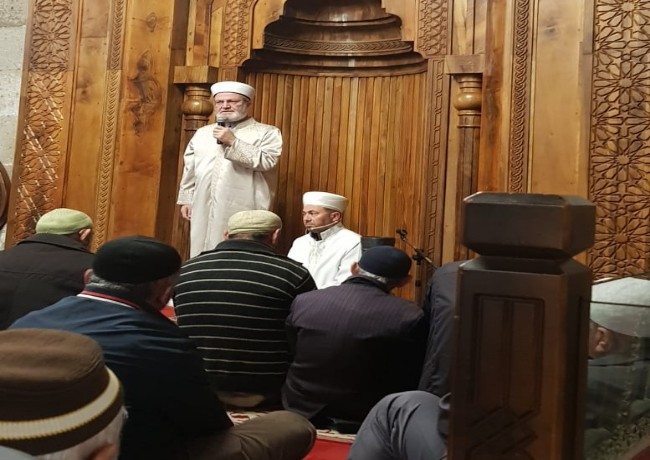 ÜMMET NEBİNİN DOĞUM GÜNÜNDE ULU CAMİDE BULUŞTU!