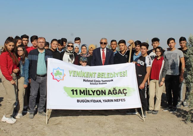 YENİKENT BELEDİYE BAŞKANI YUMUŞAK “11 MİLYON AĞAÇ KAMPANYASINA 2000 FİDANLA DESTEK VERDİK”