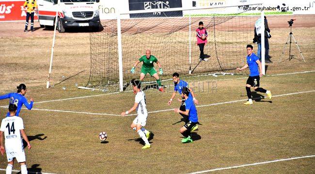 AKSARAY BELEDİYESPOR 3. LİĞDE LİDERLİĞE OTURDU