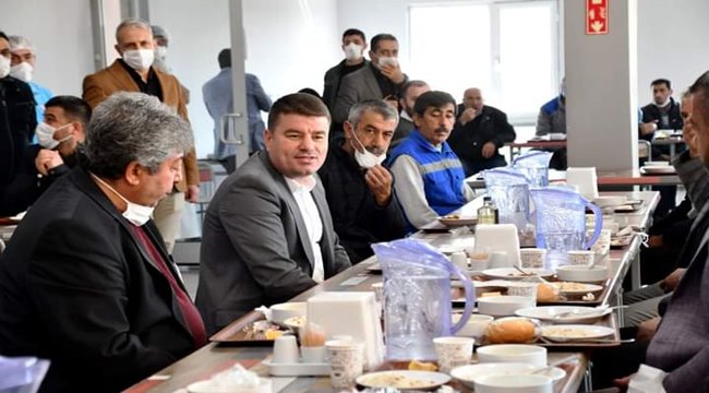 BAŞKAN DİNÇER; ‘’KALİTELİ HİZMET ANCAK İYİ BİR EKİP RUHU İLE MÜMKÜNDÜR’’
