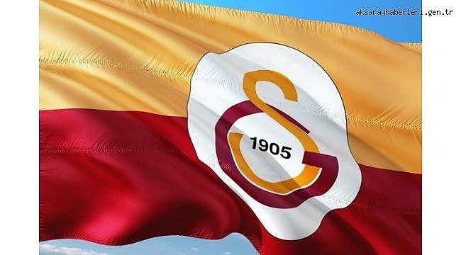 Galatasaray, Yedlin'i KAP'a bildirdi