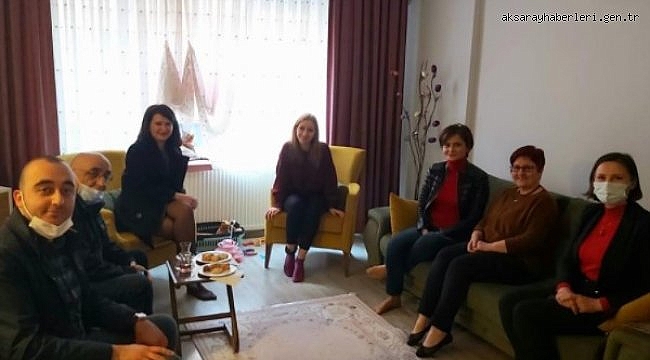 Gökçen, "Her üç gençten biri işsiz"
