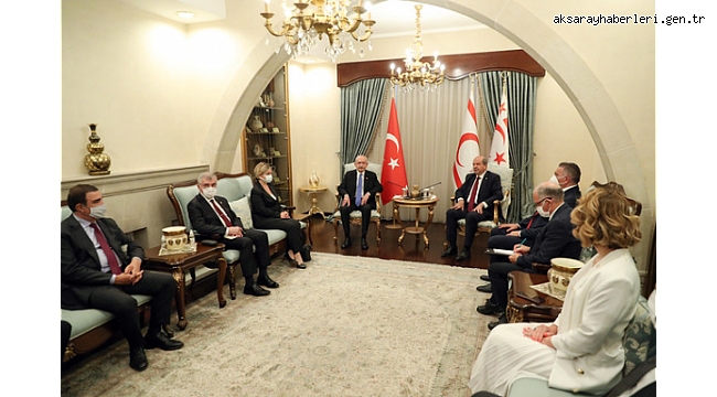 Kılıçdaroğlu, KKTC'de temaslarda bulundu