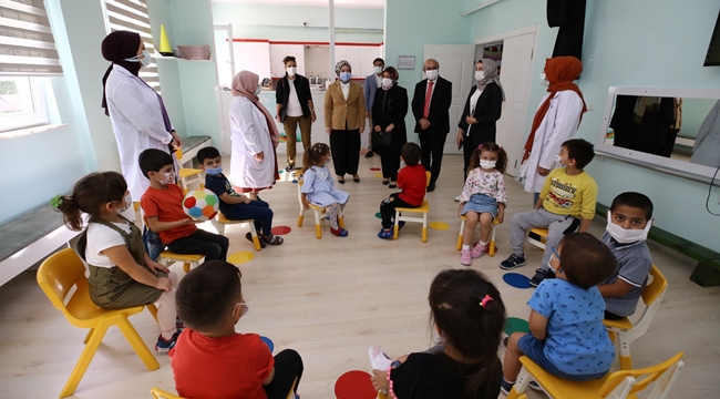 AKSARAY'DA ÖZEL EĞİTİM ANAOKULUNA ZİYARET