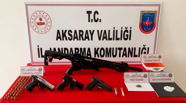 AKSARAY'DA UYUŞTURUCU TİCARETİ YAPAN 1'i AFGAN 3 KİŞİ YAKALANDI