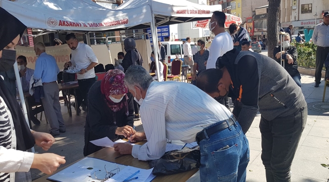 AKSARAY İL SAĞLIK MÜDÜRLÜĞÜNÜN MEYDANDAKİ ÇADIRLARINDA 10070 KİŞİ AŞILANDI!!!