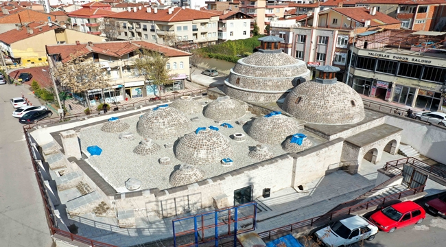 KALORİFER SİSTEMLİ II. KILIÇARSLAN HAMAMI 800 YAŞINDA