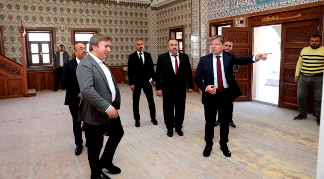 TAPTUK EMRE CAMİ YENİLEME VE TÜRBE RESTORASYONUNDA SONA GELİNDİ