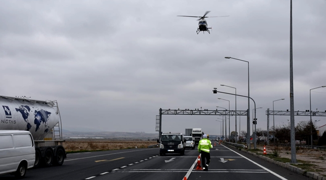 AKSARAY'DA HELİKOPTERLİ TRAFİK DENETİMİ