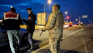 AKSARAY'DA KOMANDO DESTEKLİ OPERASYONLARDA ARANAN 454 ŞAHIS YAKALANDI