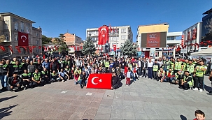 Aksaray Motosiklet Tutkunlarından 100. Yıl Sürüşü heyecan verdi 