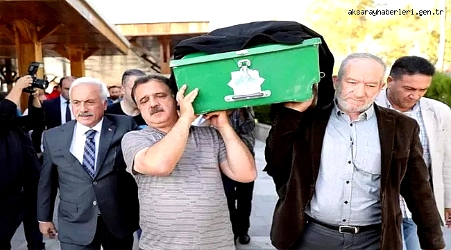 DUAYEN GAZETECİ AHMET ERBAŞ TOPRAĞA VERİLDİ