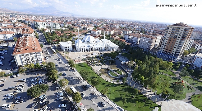 AKSARAY'DA SELÇUKLU KÜLLİYESİ YER ALTI OTOPARKI BÖLGEDE TRAFİK YOĞUNLUĞUNU AZALTACAK