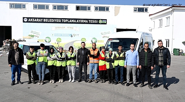 ÇEVRE ŞEHİRCİLİK VE İKLİM DEĞİŞİKLİĞİ BAKANLIĞI’NDAN AKSARAY BELEDİYESİ’NE ARAÇ HİBESİ