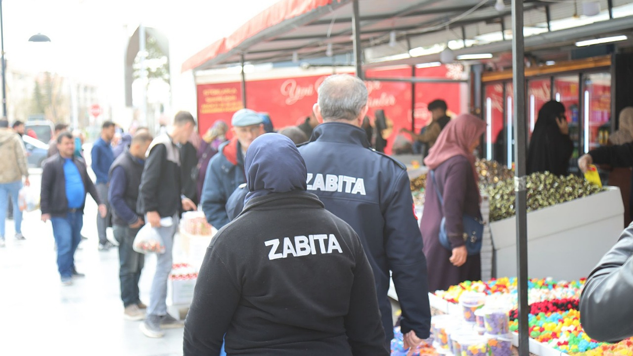 Aksaray'da 2025 Ramazan bayramı Öncesi Zabıtalar denetimde