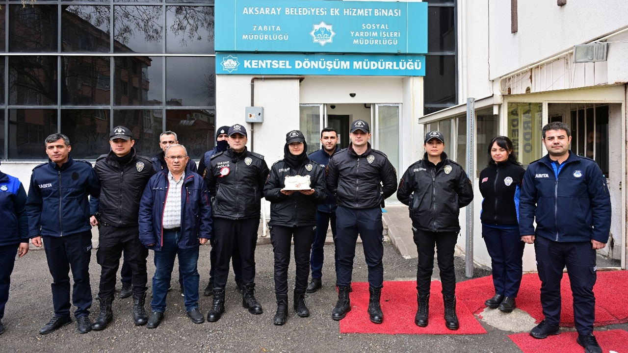 Aksaray Zabıtasından Polise 10 Nisan Sürprizi