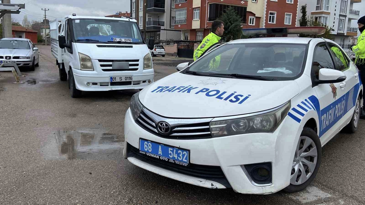 Aksaray'da Sahte Plakalı Kamyonete 57 bin lira ceza