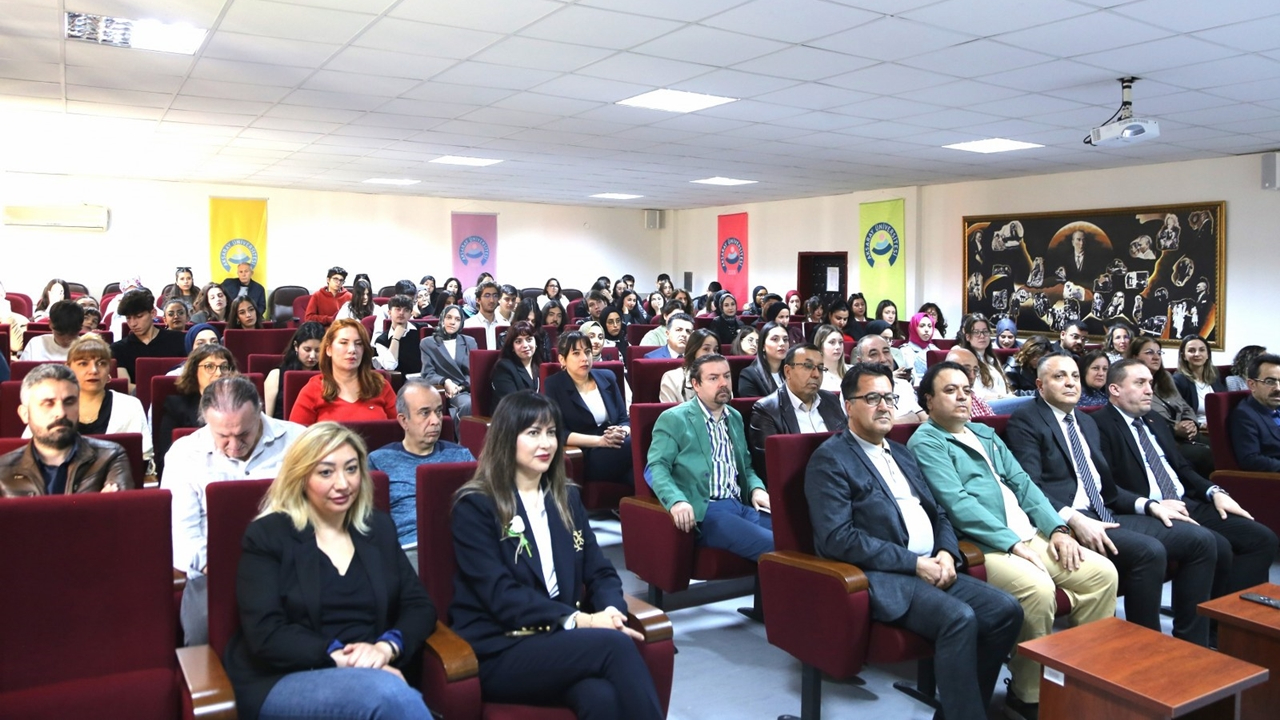 Dünya Biyologlar Günü  ASÜ’de etkinliklerle kutlandı