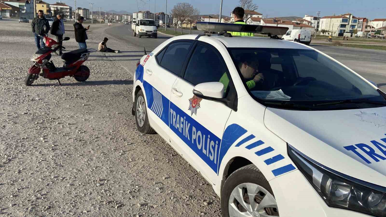 Aksaray'da Elektrikli Bisiklet Kazası, 1 Yaralı