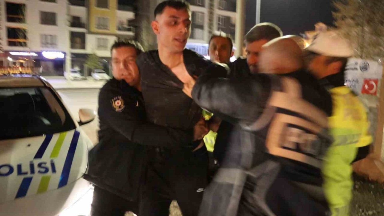Aksaray'da Polisten Kaçan Alkollü Araç sürücüsü Kovalamacada yakalandı