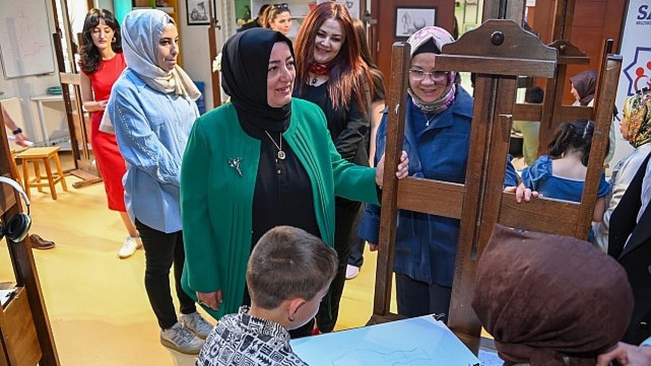 Selçuklu Sanat ve Tasarım Atölyesi, “Anneme Sürprizim Var" Etkinliğine Ev Sahipliği Yaptı