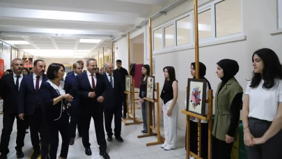 Aksaray Üniversitesi'nde Hemşirelik Haftası Kutlandı
