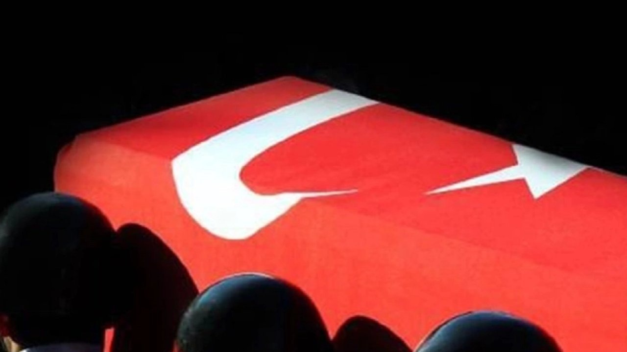 Pençe Kilit harekatı Bölgesinde yıldırım düşmesi sonucu 1 askerimiz şehit oldu