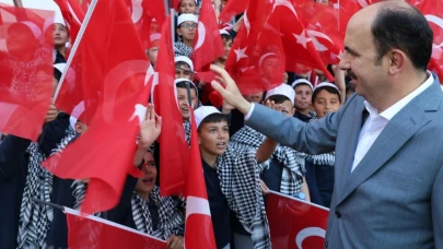 Konya'da Başkan Altay Bilgehane öğrencileriyle buluştu