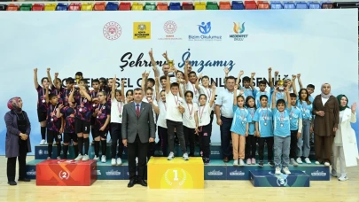 Konya'da 'geleneksel oyunlar' ödüllendirildi