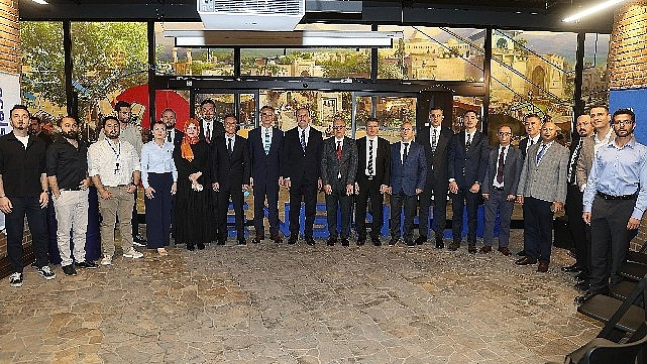 Başkan Altay: “Konya, Türkiye Yüzyılı'nda Gençlere Büyük Fırsat Sunan Bir Şehir"