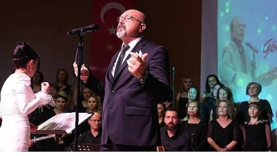 Neşet Ertaş Keçiören'de Türkülerle Anıldı