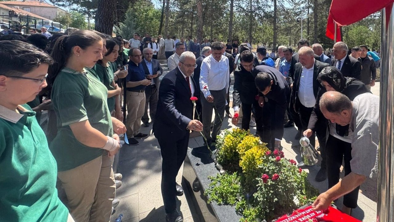 Şehit Öğretmen Aybüke Çorum'da anıldı