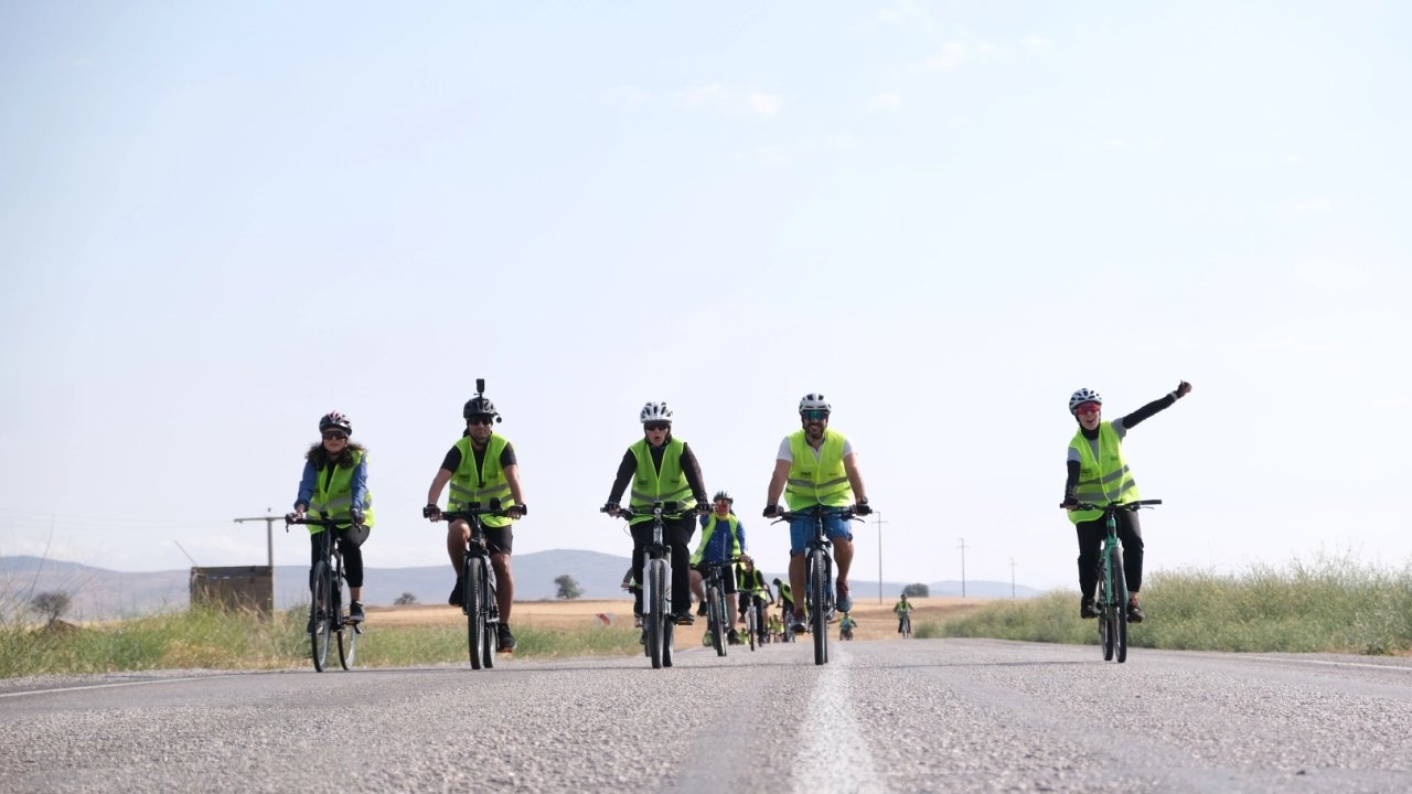 Konya’da tarihi rotada pedallar tarih ve doğa için döndü